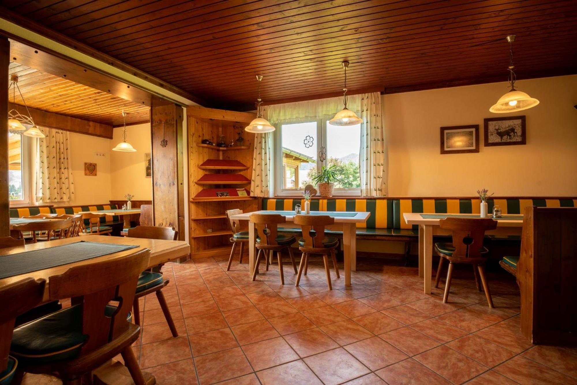 Bed and Breakfast s'Wirtshaus Familie Aigner Grobming Exterior foto